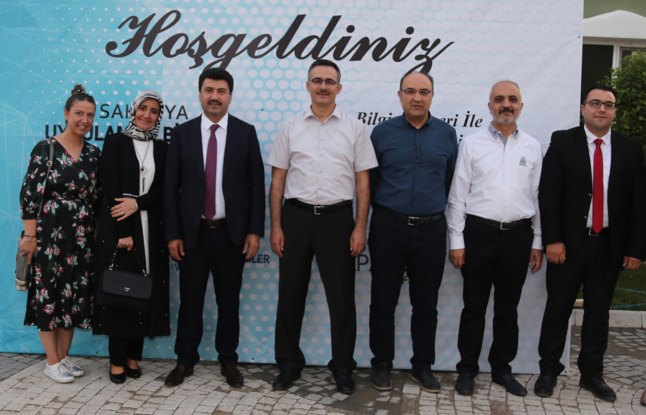 BİRLİKTE GÜÇLÜYÜZ